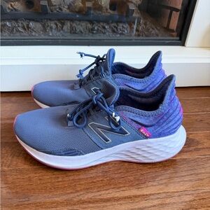 New Balance Women's Fresh Foam ROAV Running Shoes Size 9.5